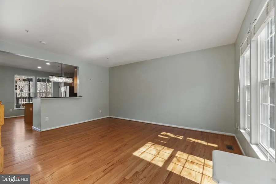 9287 Maxwell Ct, Laurel, MD 20723 - #3