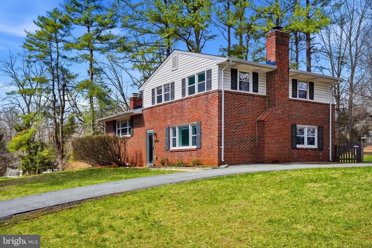 10798 W Crestview Ln, Laurel, MD 20723 - #1