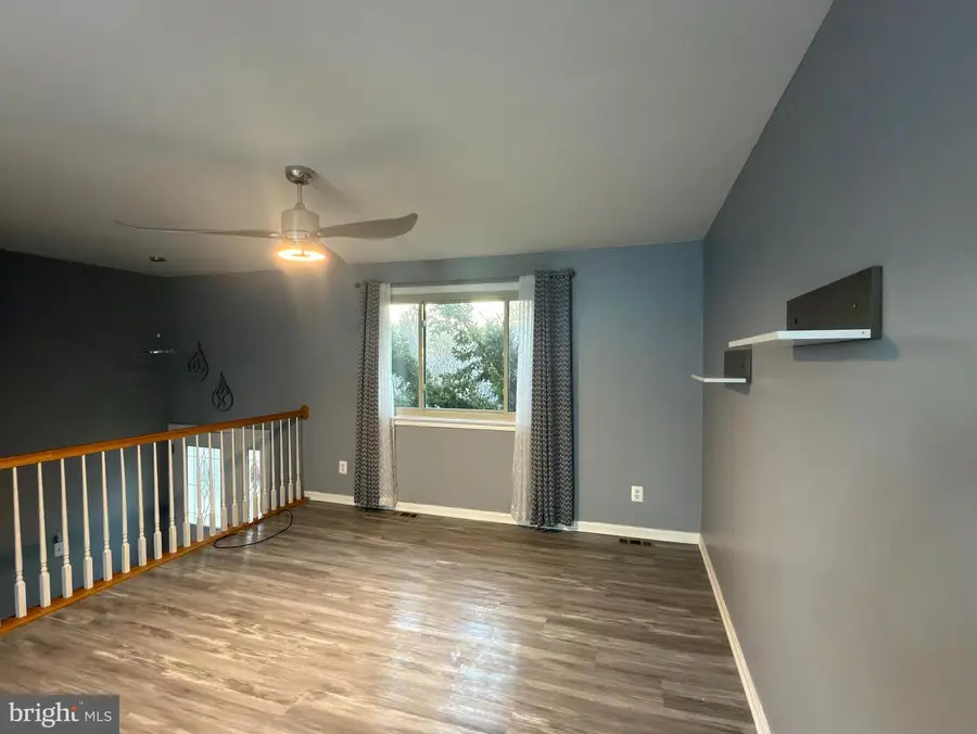 9346 Enquiry Ct, Columbia, MD 21045 - #3