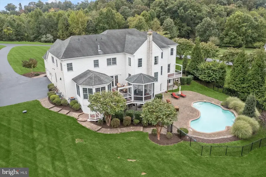 14242 Meadow Lake Dr, Glenelg, MD 21737 - Image #2