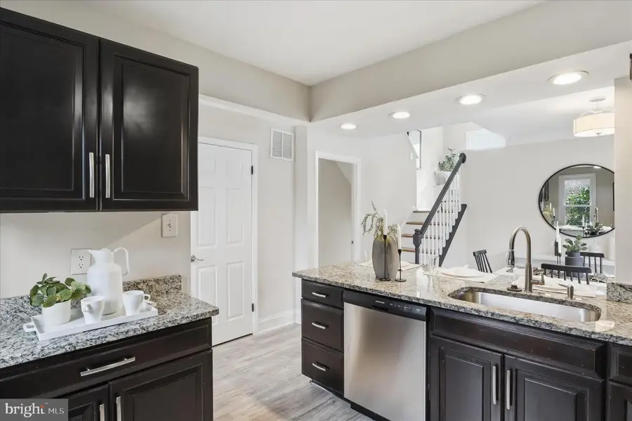 9284 Canterbury Rdng #61, Laurel, MD 20723 - Image #3