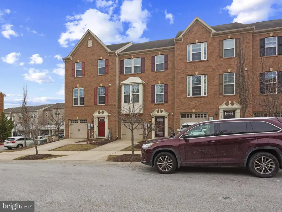 7308 Summit Rock Rd, Elkridge, MD 21075 - Image #2