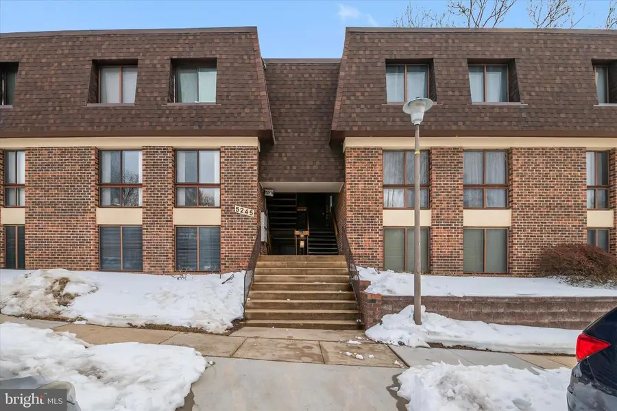 5245 W Running Brook Rd #101, Columbia, MD 21044 - #3