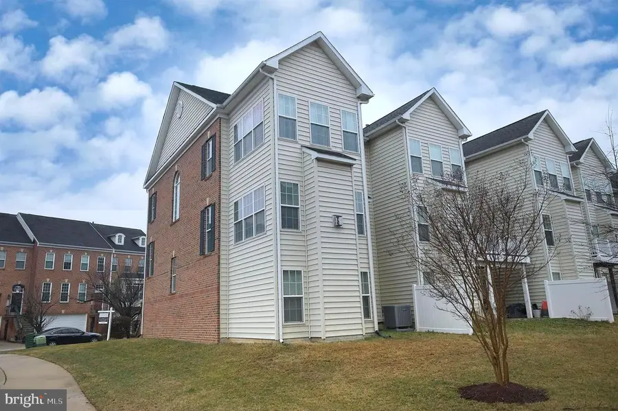 9843 Snow Bird Ln, Laurel, MD 20723 - #2