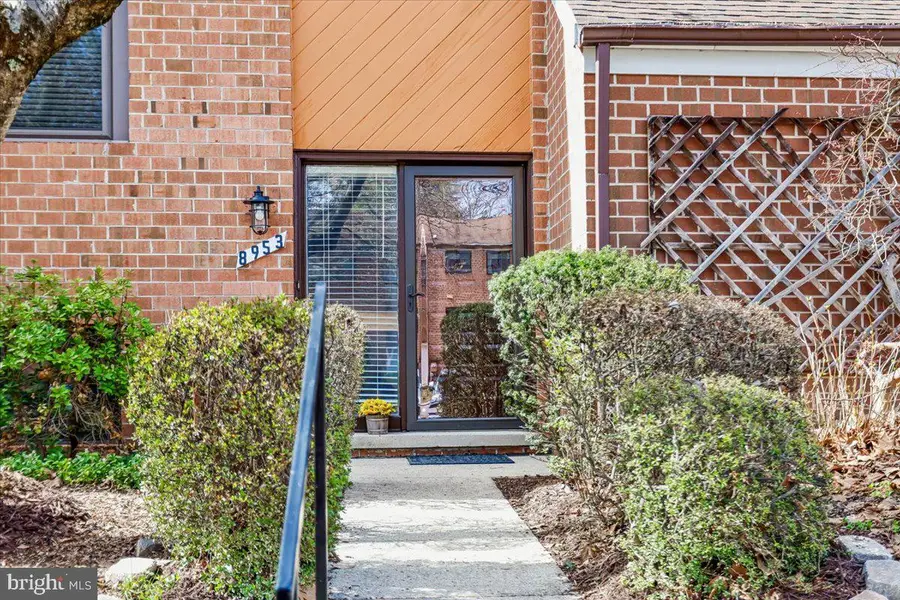 8953 Skyrock Ct, Columbia, MD 21046 - #2