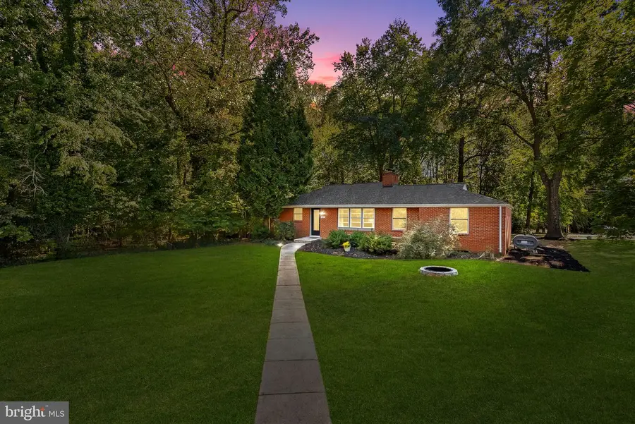 7405 Oakcrest Ln, Clarksville, MD 21029 - #2