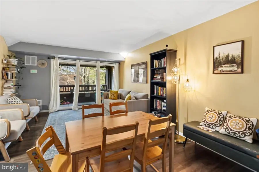 5239 W Running Brook Rd #302, Columbia, MD 21044 - #3