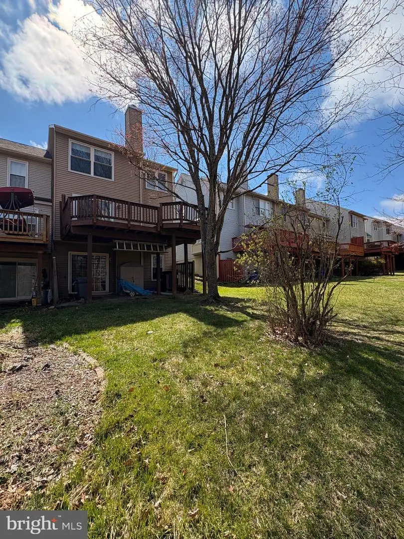 8666 Manahan Dr, Ellicott City, MD 21043 - #3