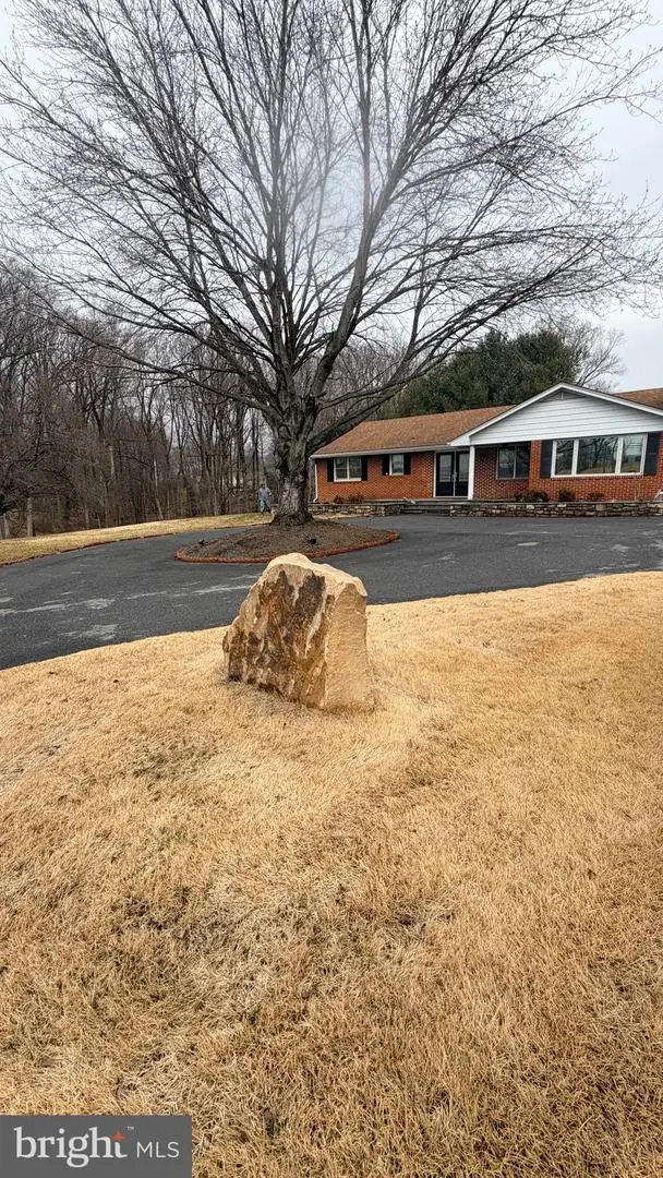 5185 Sheppard Ln, Ellicott City, MD 21042 - #3