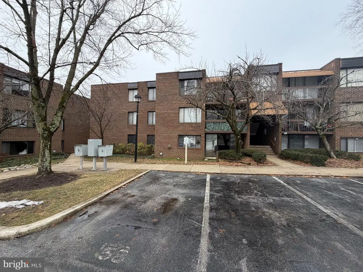 8711 Hayshed Ln #23, Columbia, MD 21045 - #1