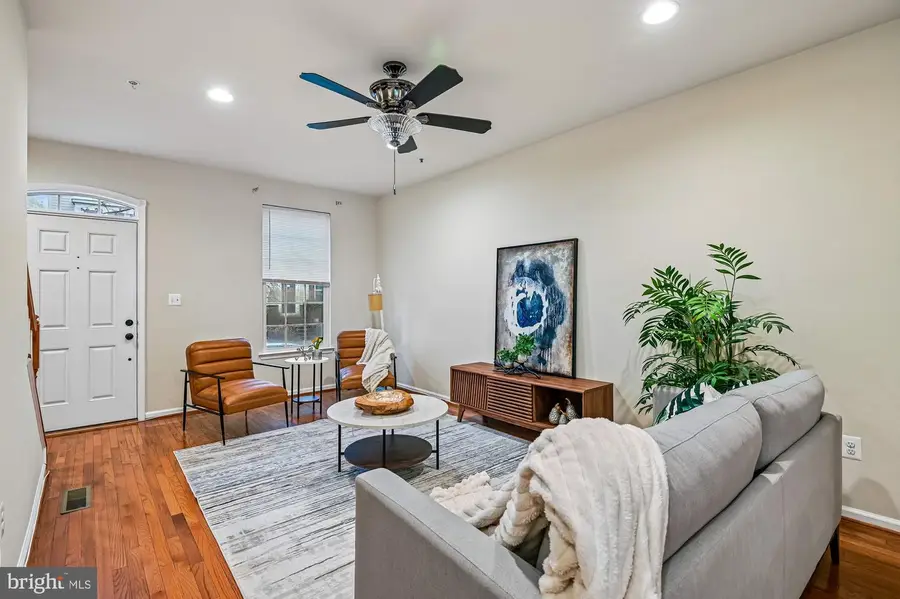 7226 Abbey Rd, Elkridge, MD 21075 - #2