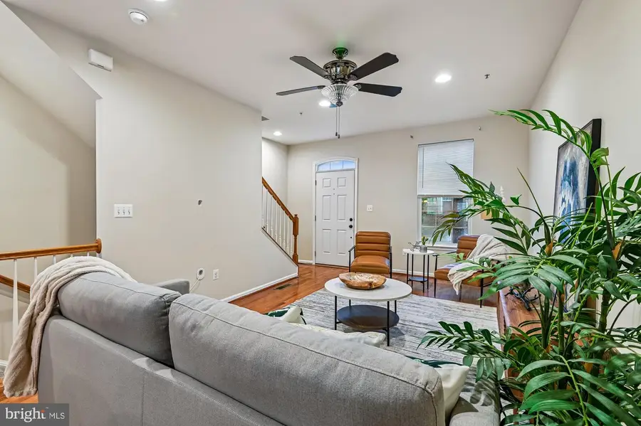 7226 Abbey Rd, Elkridge, MD 21075 - #3