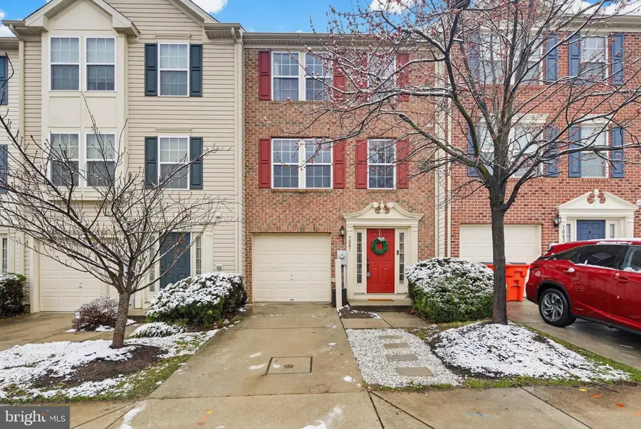 7061 Holly Springs Ln #194, Elkridge, MD 21075 - #2