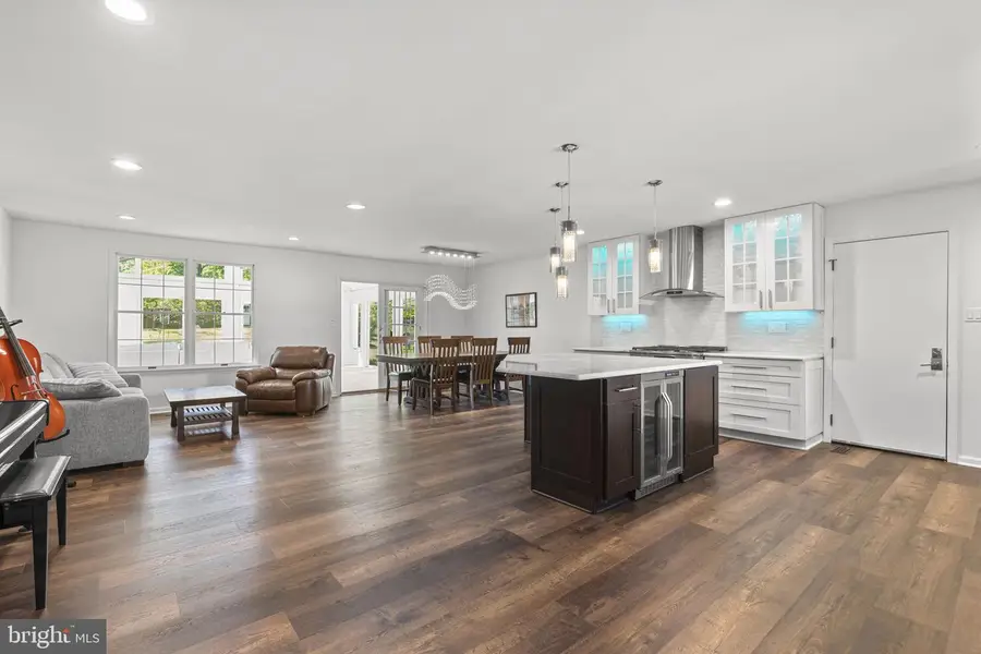10022 Waterford Dr, Ellicott City, MD 21042 - #3