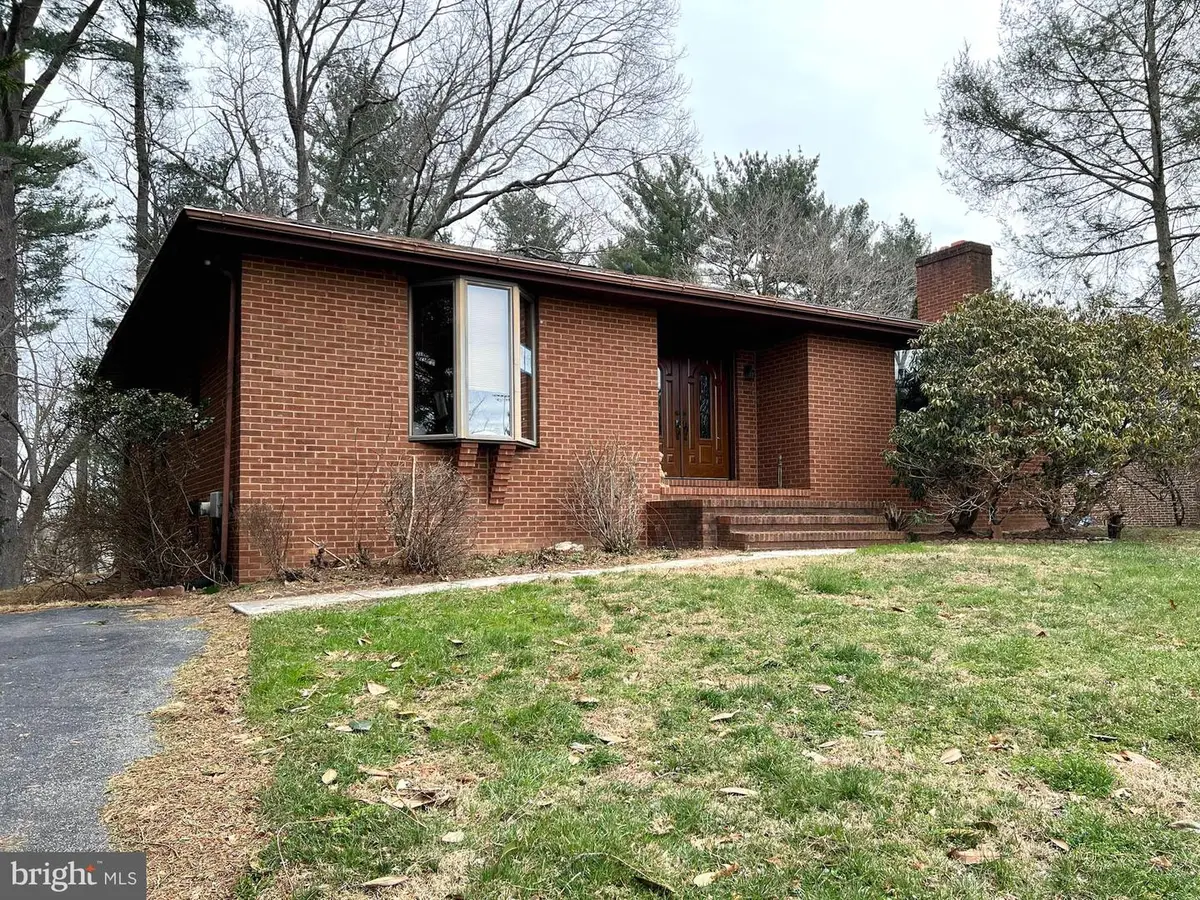 9436 Tiller Dr, Ellicott City, MD 21042 - #1