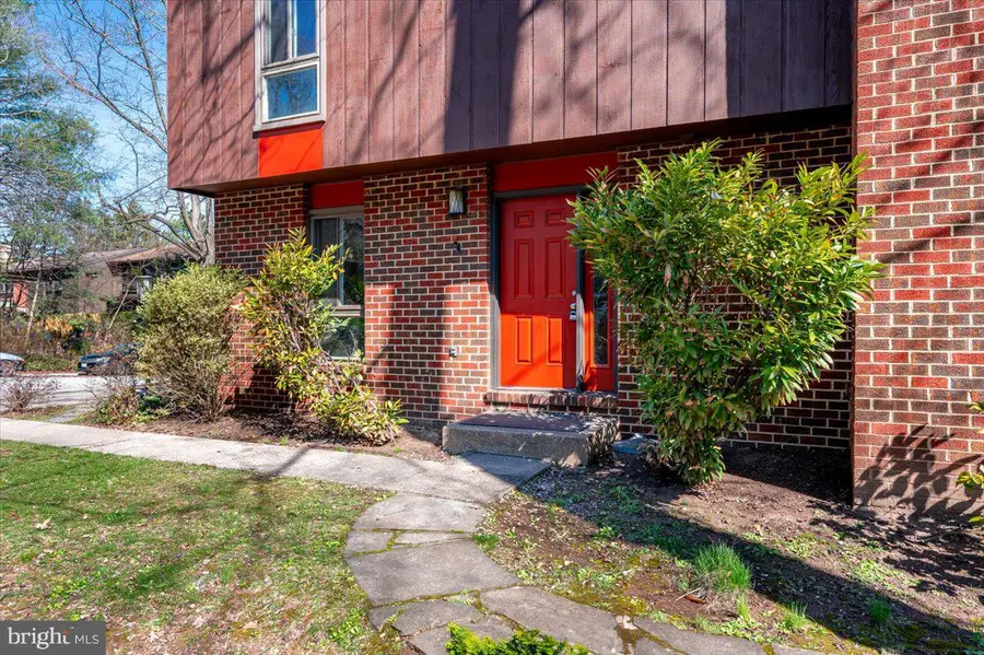 10357 Barcan Cir, Columbia, MD 21044 - #2