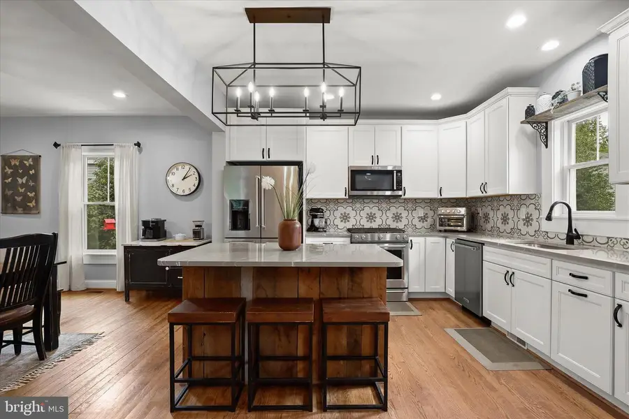 16645 Frederick Rd, Mount Airy, MD 21771 - #2