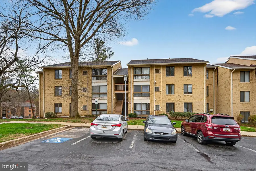 8865 Rollright Ct #j, Columbia, MD 21045 - #3