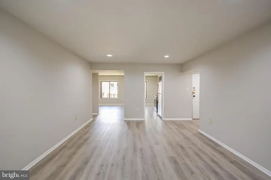 5241 W Running Brook Rd #302, Columbia, MD 21044 - #3