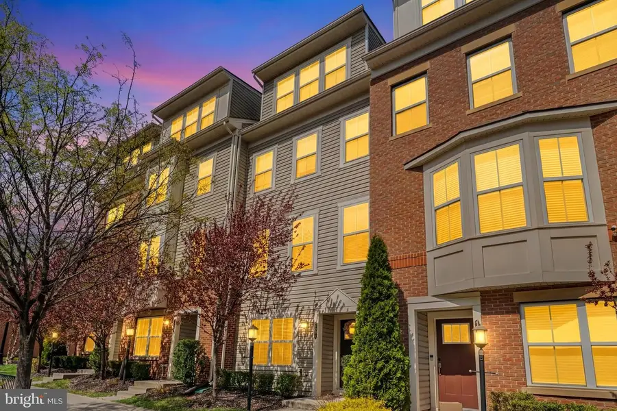 7094 Banbury Dr, Hanover, MD 21076 - #3