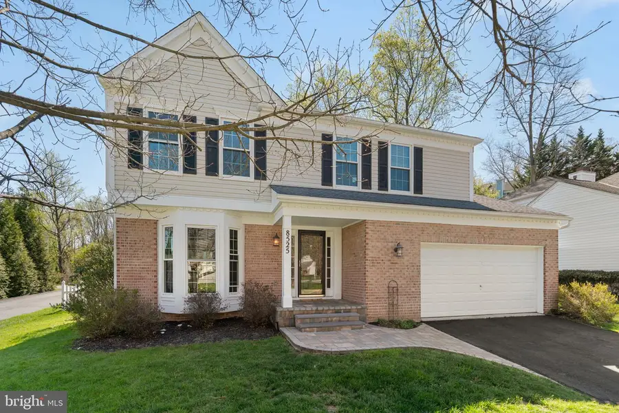 8525 Trail View Dr, Ellicott City, MD 21043 - #2