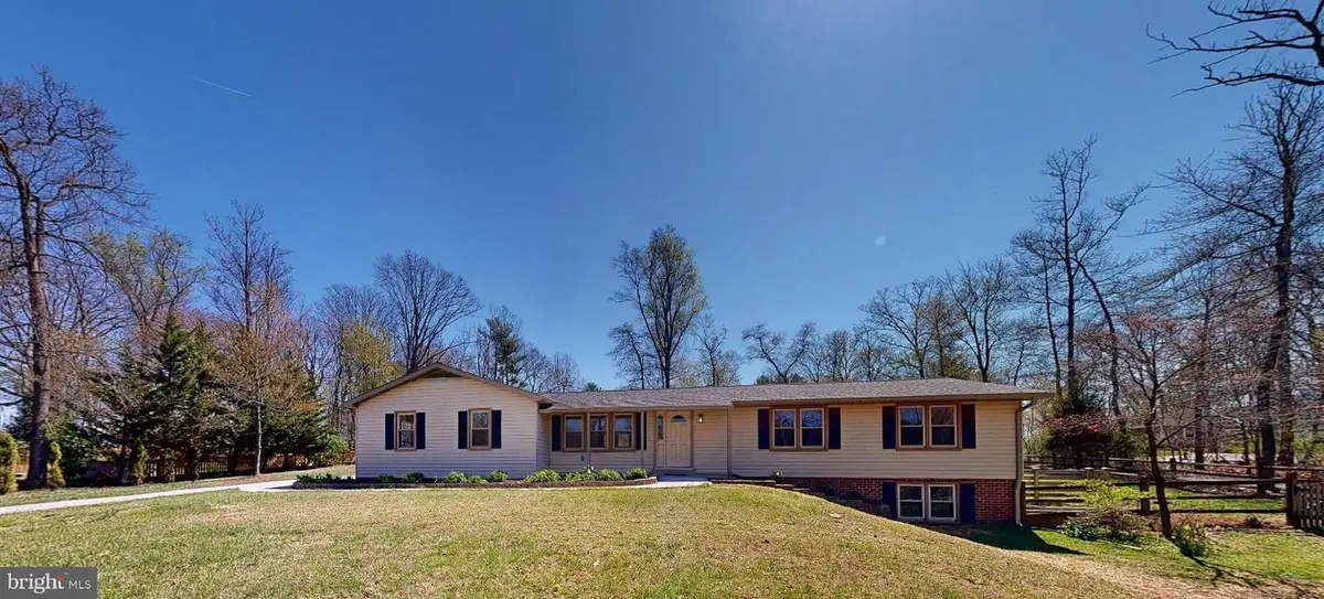 729 W Watersville Rd, Mount Airy, MD 21771 - #1