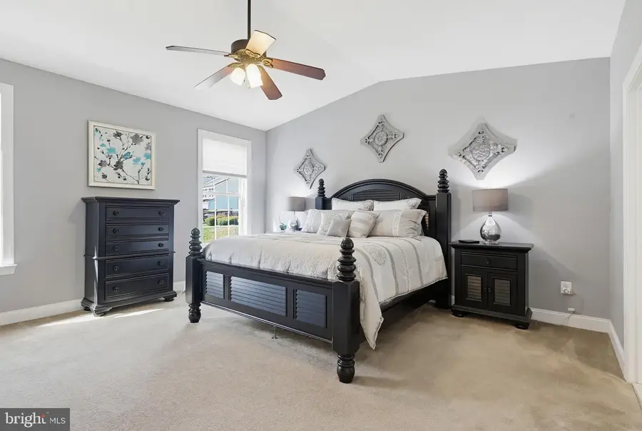 8951 Chapel Ave, Ellicott City, MD 21043 - #3