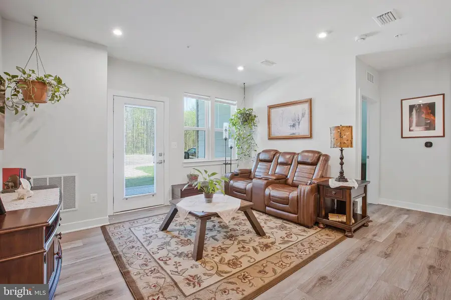 10401 Resort Rd #f, Ellicott City, MD 21042 - #3