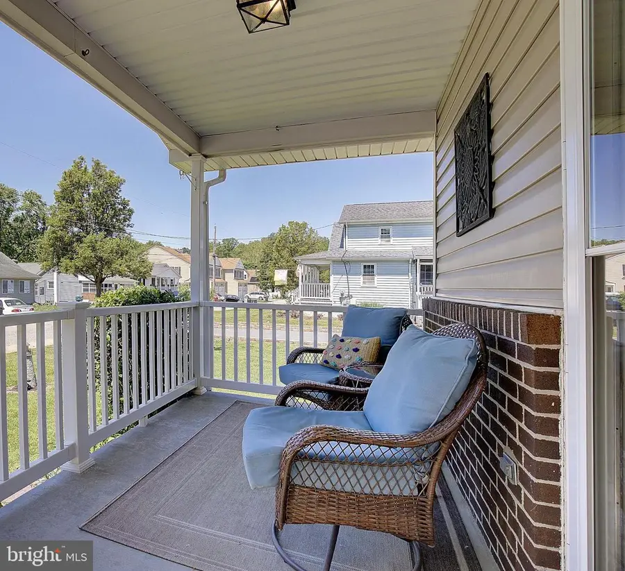 6421 Harthorn Ave, Elkridge, MD 21075 - #3