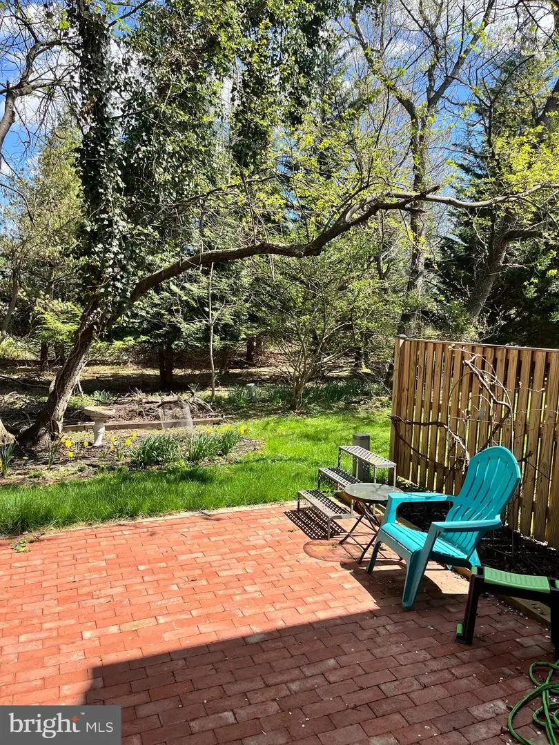 5889 Morningbird Ln, Columbia, MD 21045 - #1