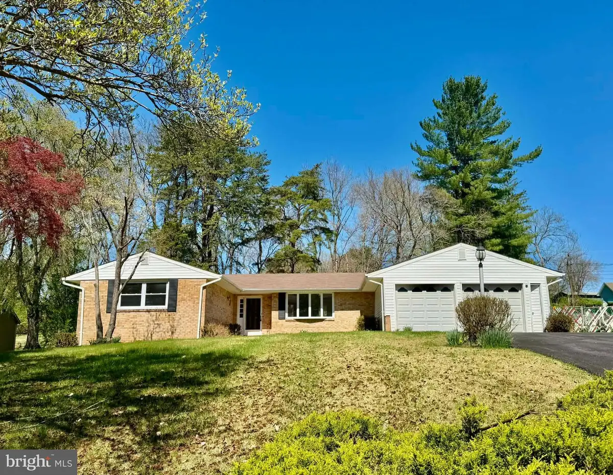 10388 Lombardi Dr, Ellicott City, MD 21042 - #1