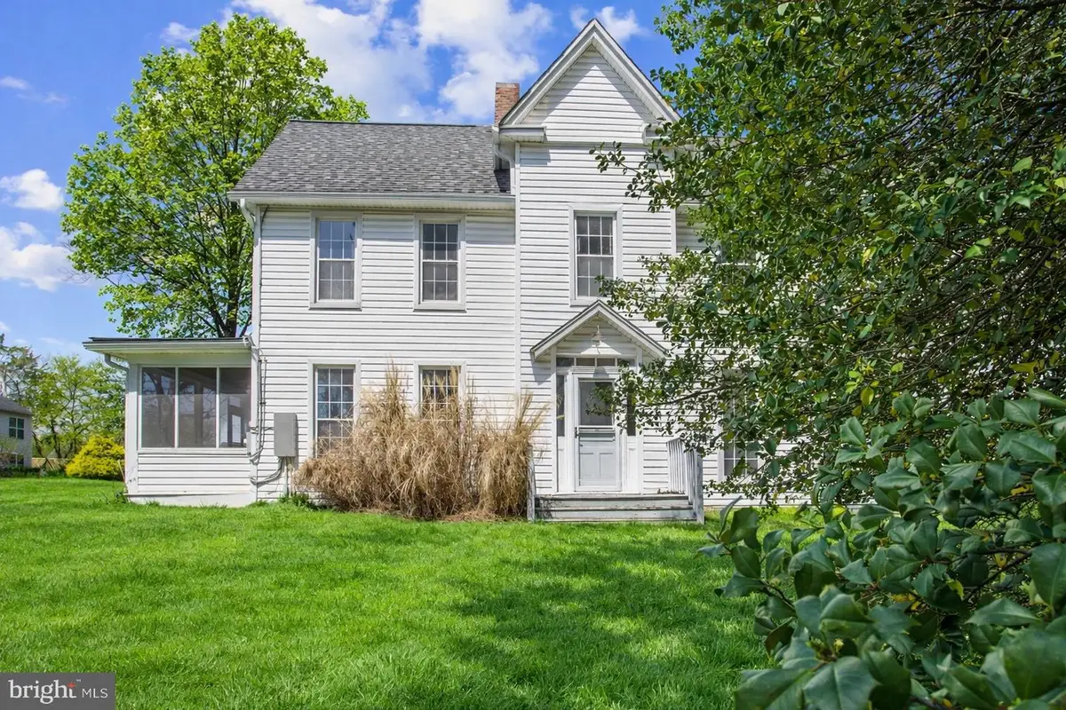 6050 Old Washington Rd, Elkridge, MD 21075 - #1