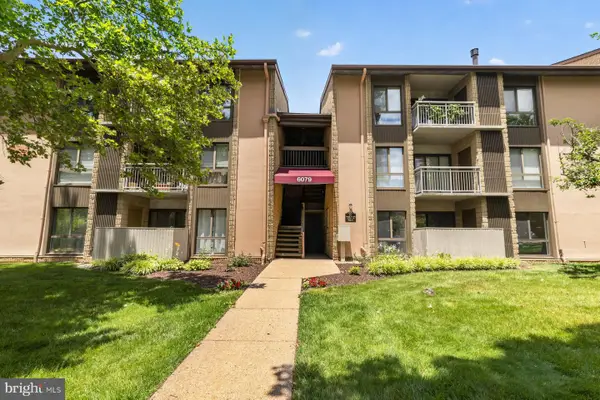 6079 Majors Ln #4 M4, COLUMBIA, MD 21045