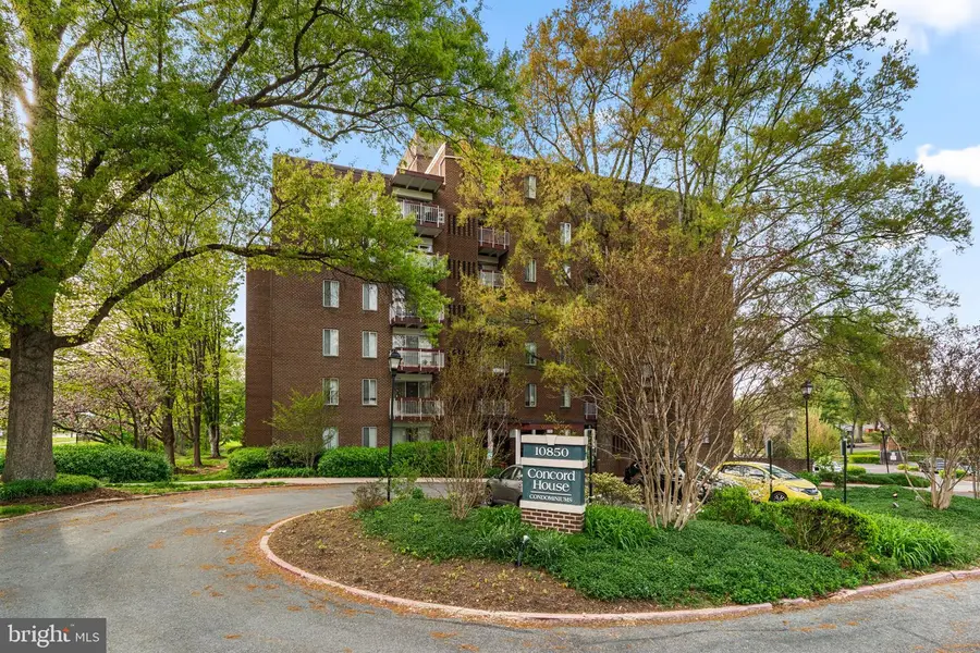 10850 Green Mountain Cir #203, Columbia, MD 21044 - #2
