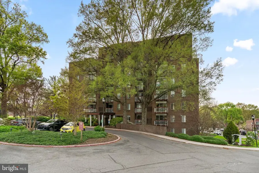 10850 Green Mountain Cir #203, Columbia, MD 21044 - #3