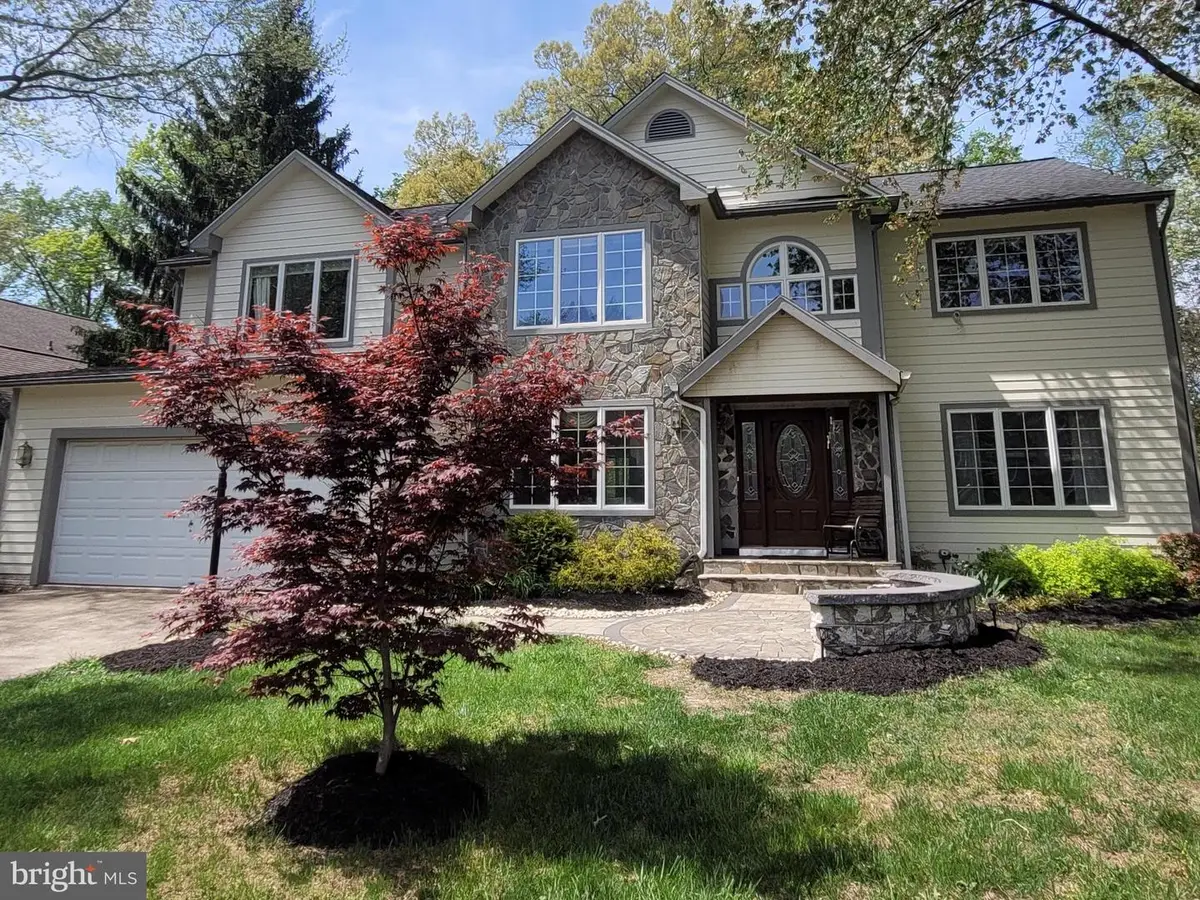 10652 Quarterstaff Rd, Columbia, MD 21044 - #1