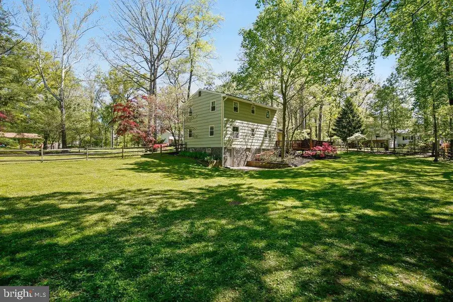 14023 Castlebar Dr, Glenwood, MD 21738 - #2