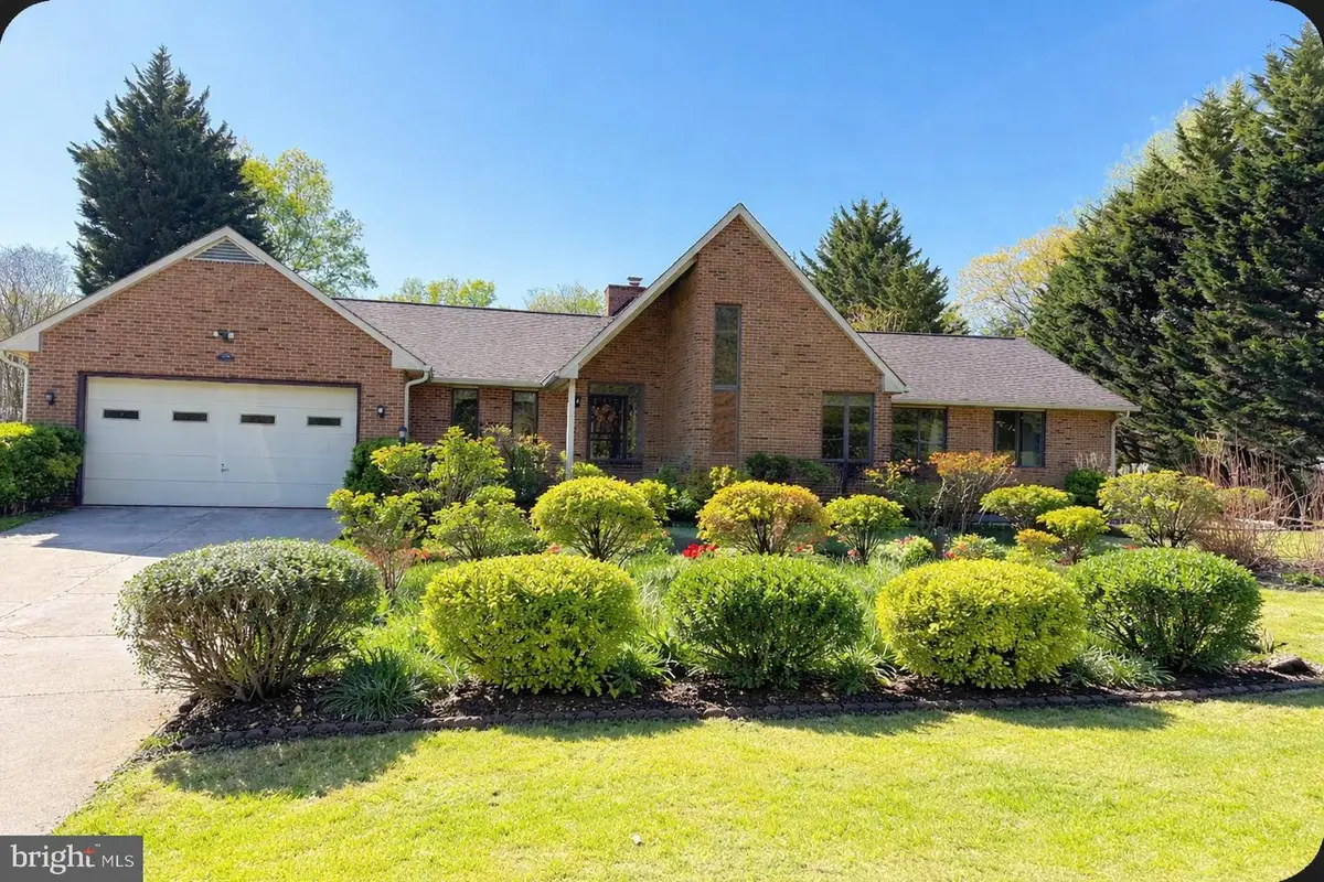 7426 Oakcrest Ln, Clarksville, MD 21029 - #1