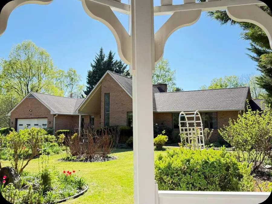 7426 Oakcrest Ln, Clarksville, MD 21029 - #2