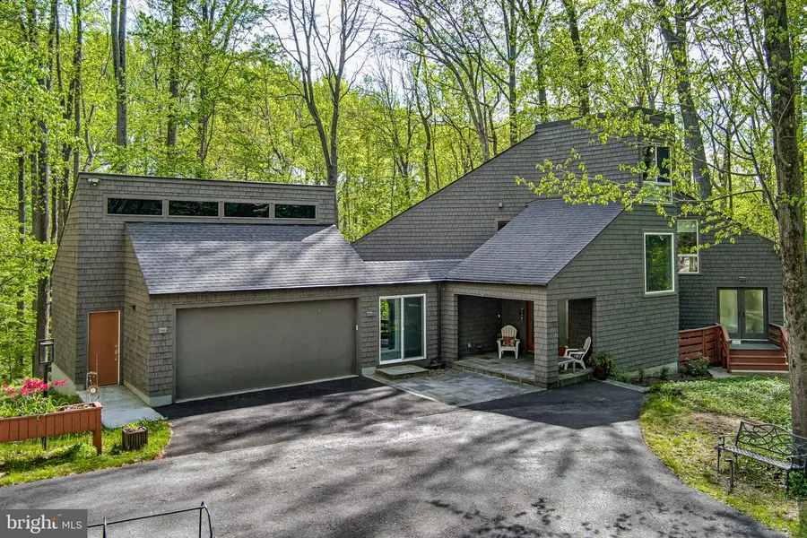 11113 Swansfield Rd, Columbia, MD 21044 - #2