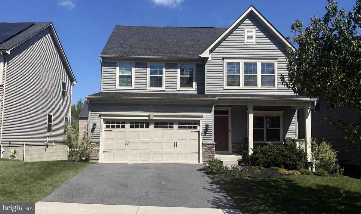 9809 Sawmill Branch Trl, Ellicott City, MD 21043 - #1