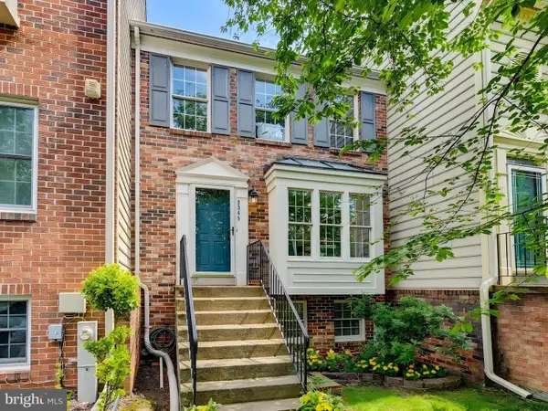 9345 Breamore Ct, LAUREL, MD 20723
