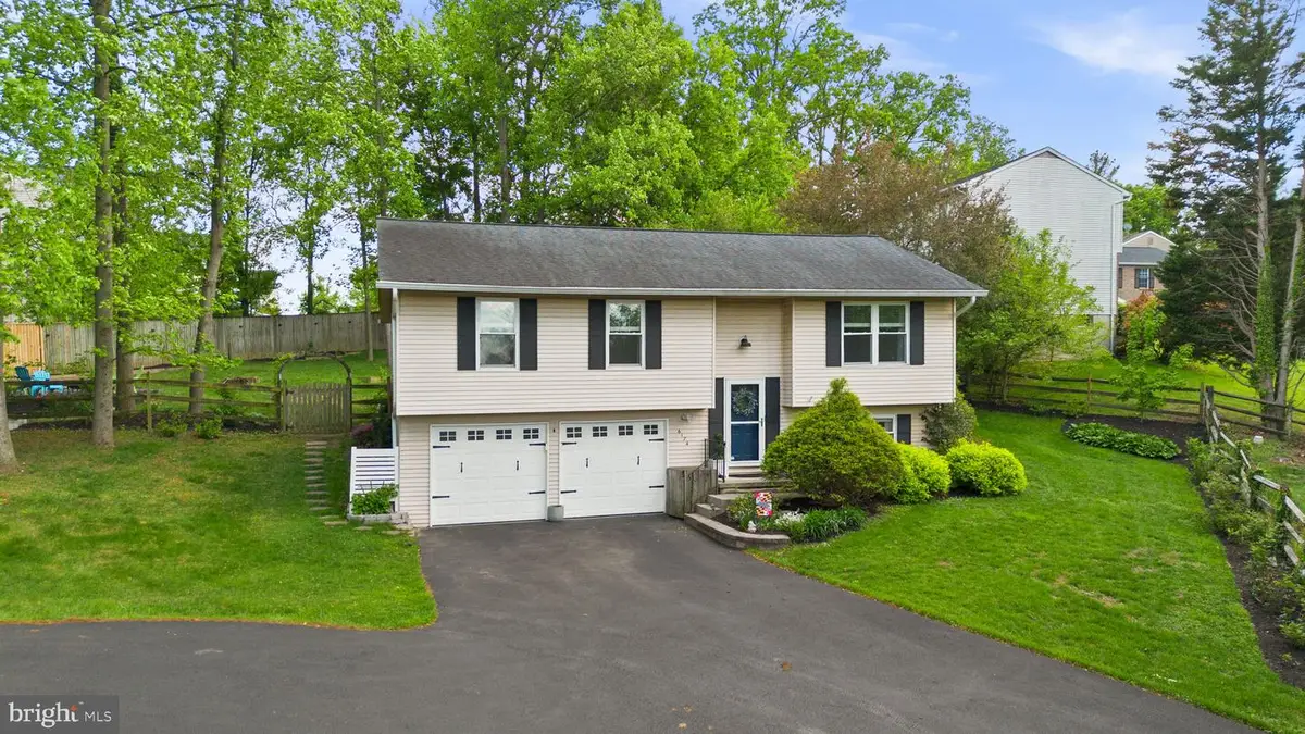 6174 Fairbourne Ct, Hanover, MD 21076 - #1