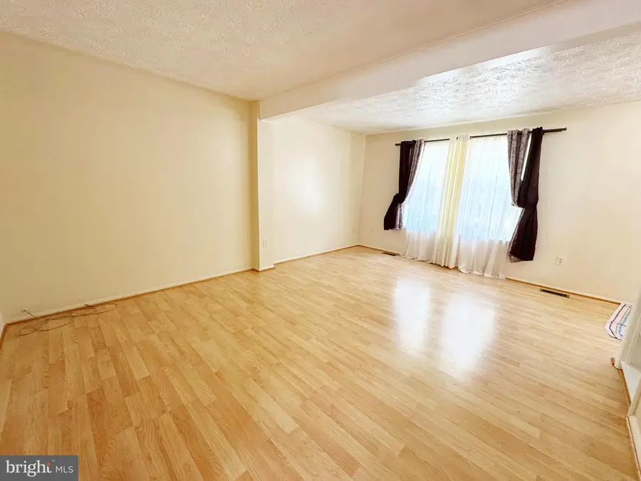 8310 Mary Lee Ln, Laurel, MD 20723 - #3