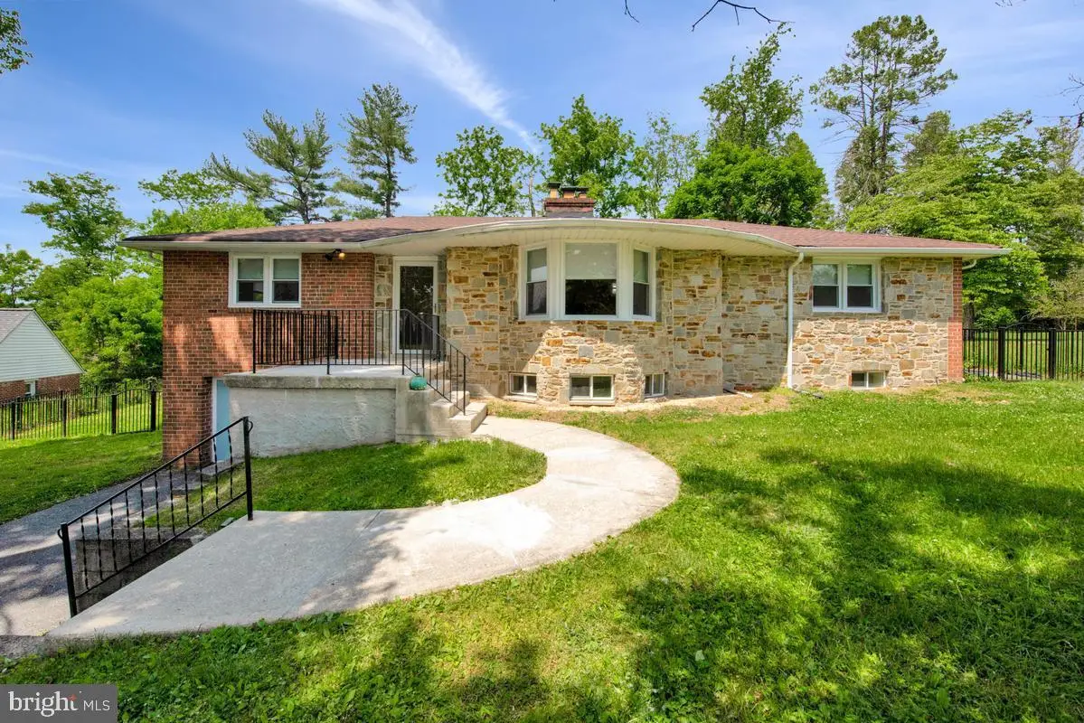8530 Linwood Dr, Ellicott City, MD 21043 - #1