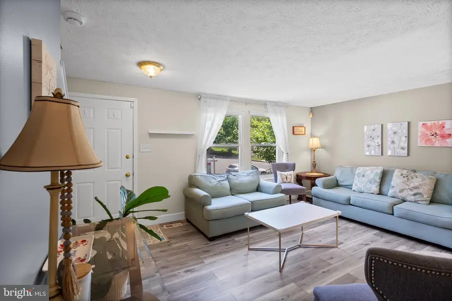 9201 Wilbur Ct, Columbia, MD 21046 - #3