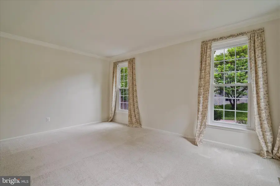 8285 Glenmar Rd, Ellicott City, MD 21043 - #3