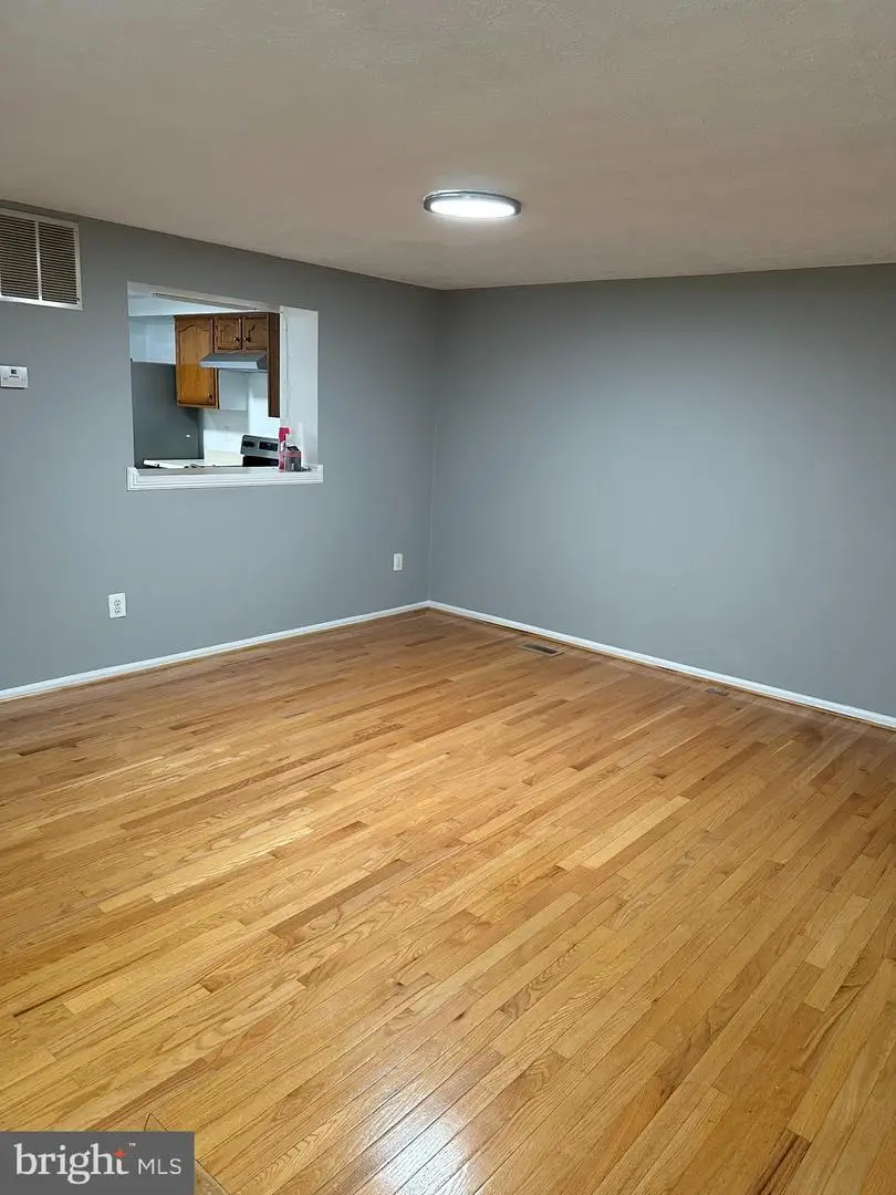 9423 Woodsong Ct, Laurel, MD 20723 - #2