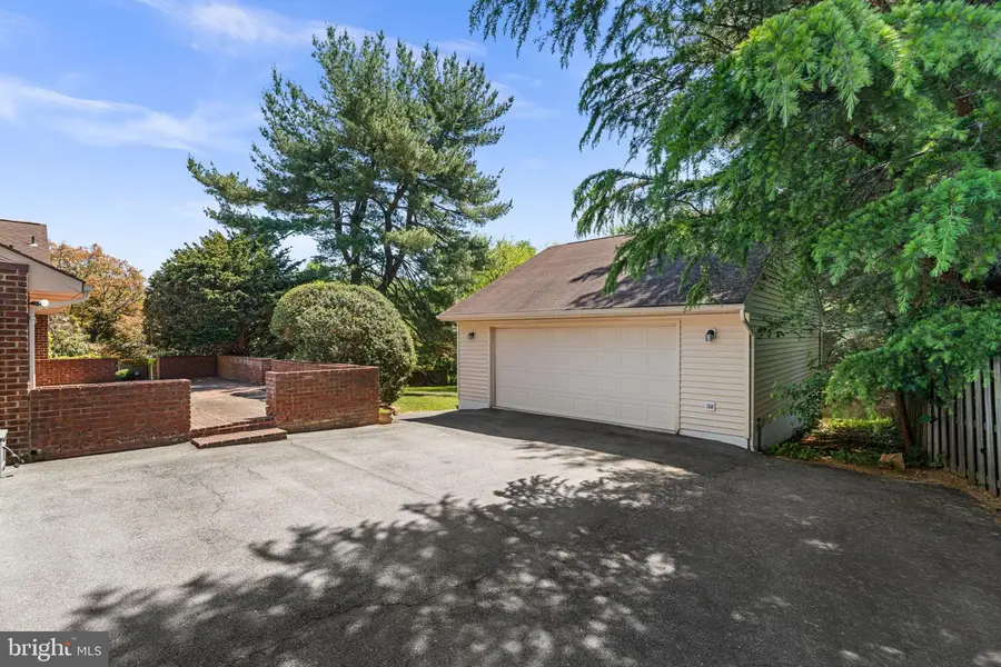 9187 Furrow Ave, Ellicott City, MD 21042 - #3