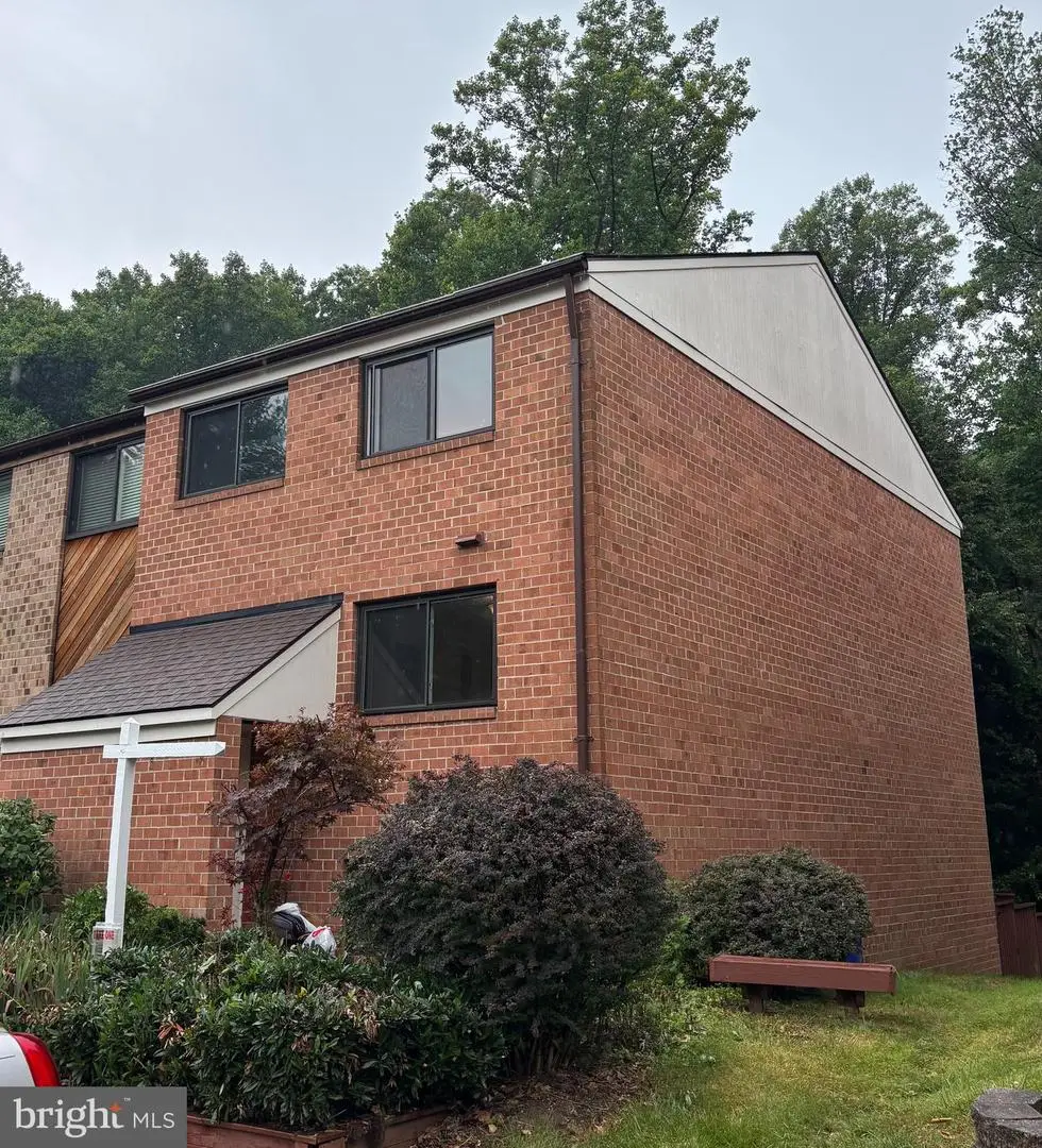8941 Skyrock Ct, Columbia, MD 21046 - #1